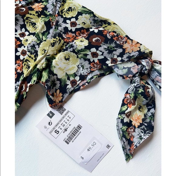 ZARA FLORAL PRINT DRESS - Picture 2 of 4